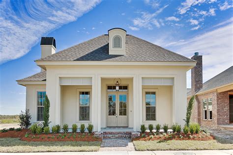 luxury homes for sale in baton rouge la|distinctive homes baton rouge la.